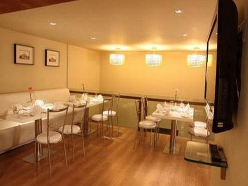 Middleton Inn Calcutta Buitenkant foto
